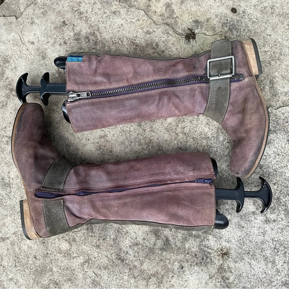 John Fluevog Radio RTP, suede zip side boots, size 6 - Picture 6 of 11